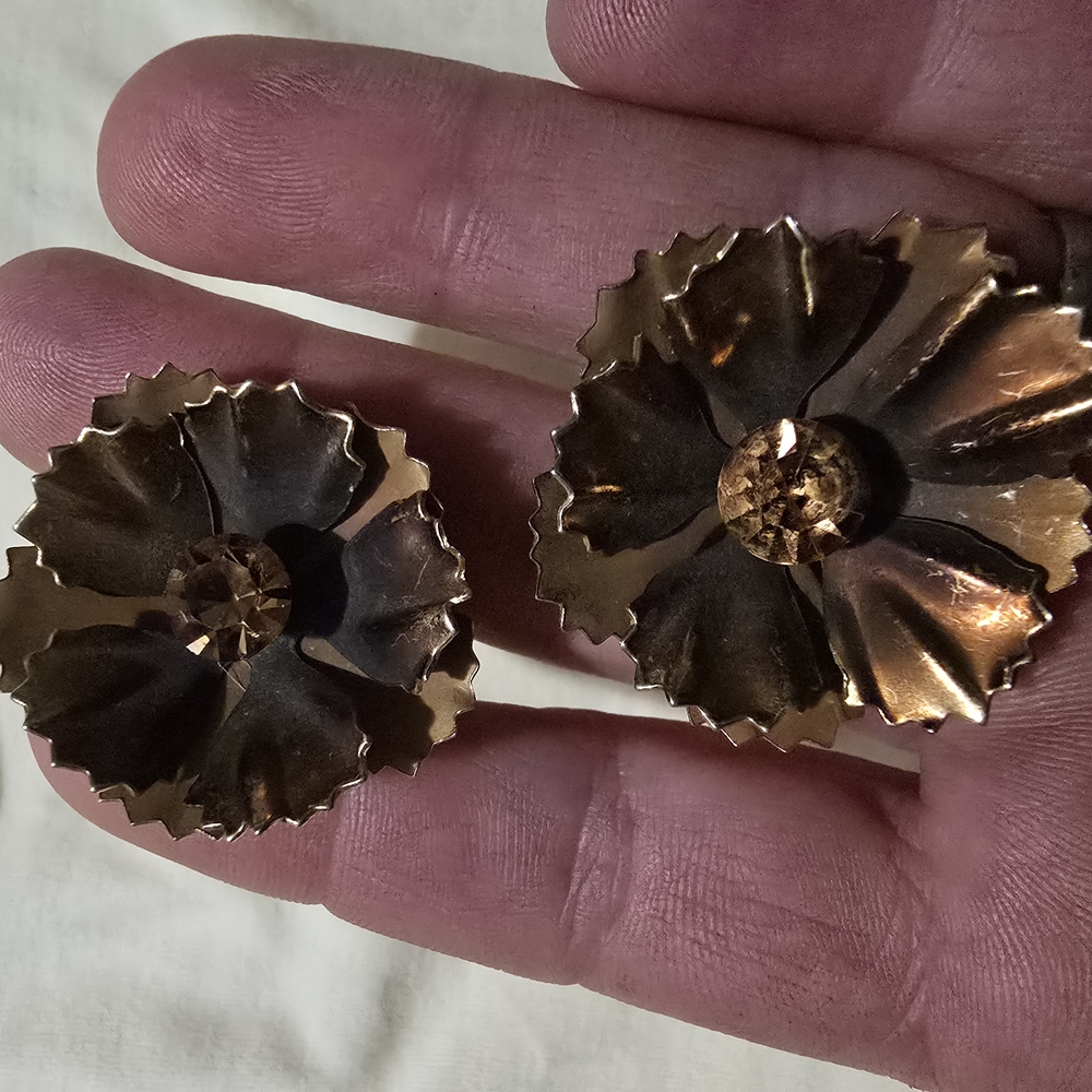 Elegant Bronze Flower Earrings